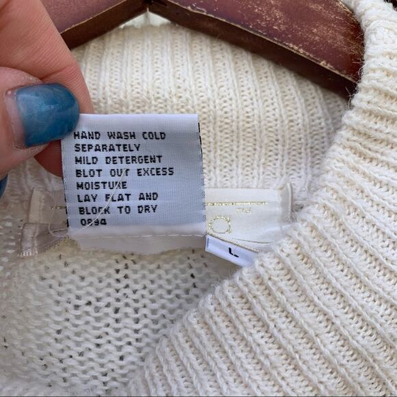 Vintage 90s Maurada white gold metallic knit tunic sweater gold bead snowflake - Picture 4 of 9